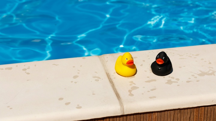 Праздники в августе 2025 года: когда будут выходные дни и выгодно ли брать отпуск