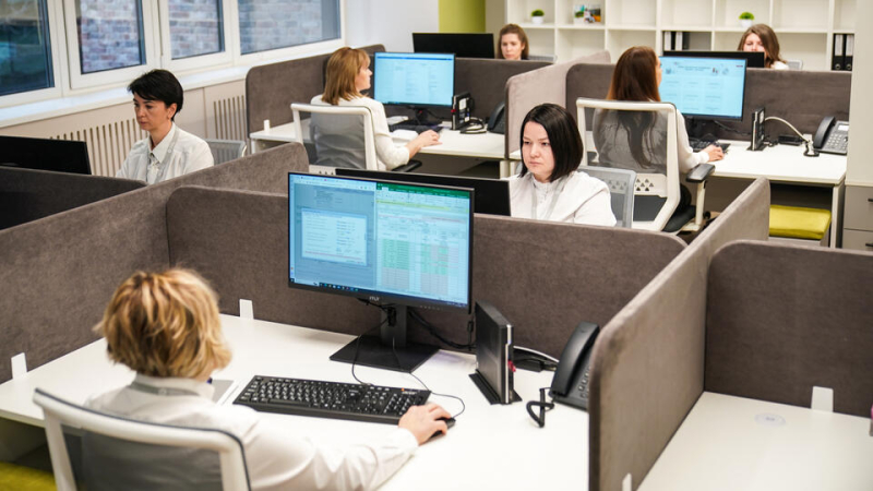 Врачи доказали вред переработок и трудоголизма